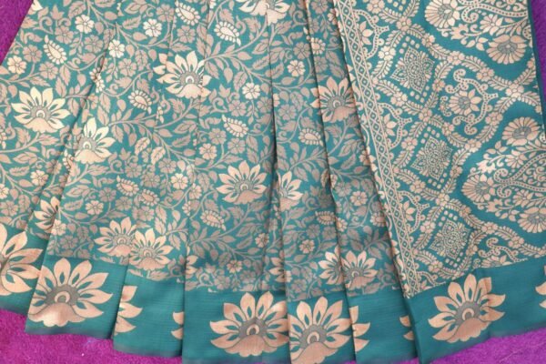 Brocket Sarees with Border Butta